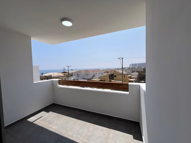 Amplio Departamento Familiar En Jardines Del Sur