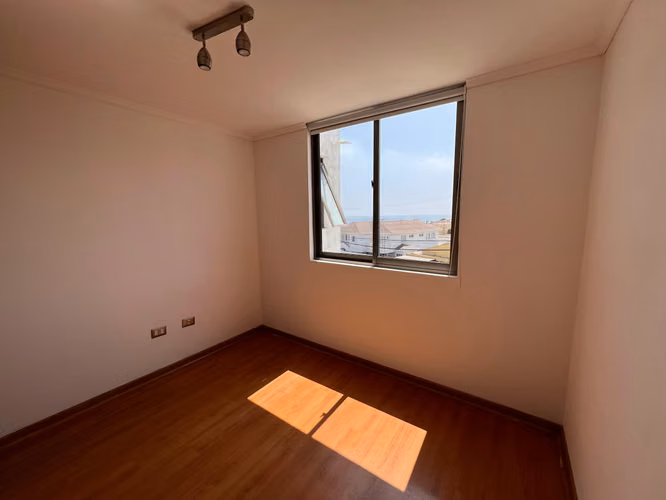 Amplio Departamento Familiar En Jardines Del Sur