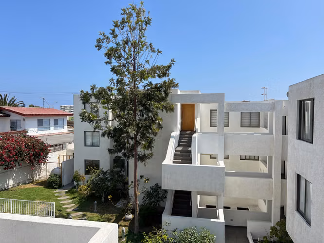 Amplio Departamento Familiar En Jardines Del Sur