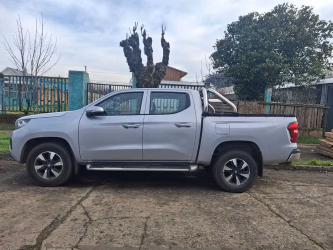 Peugeot Landtrek 2023