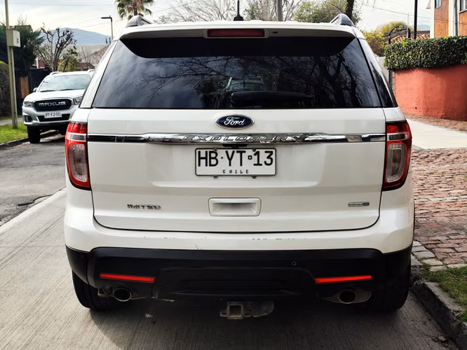 FORD EXPLORER