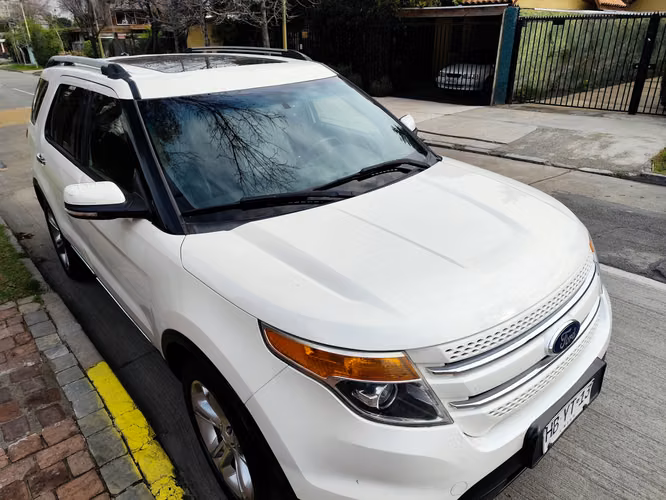 FORD EXPLORER