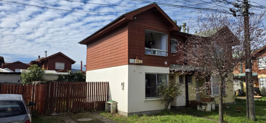 Casa en Portal San Pedro, cercano Biotren Lomas Coloradas