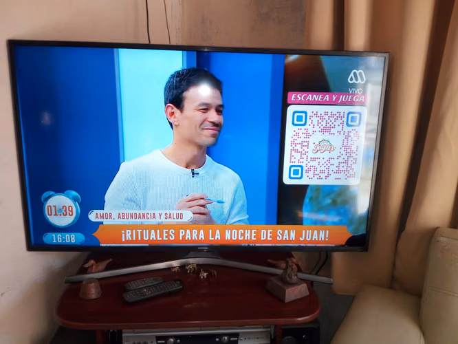 Televisor smart tv 50 pulgadas   SAMSUNG