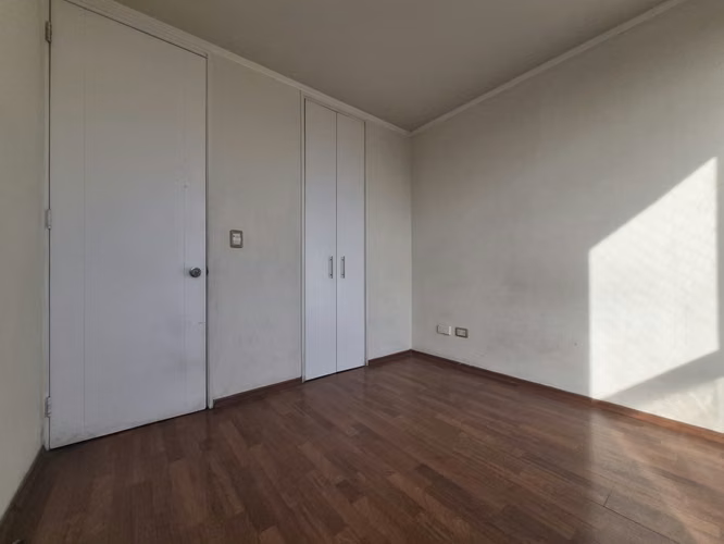 RETAIL Isidora Errazuriz 2315 2 Dorm Piso 2 - Imagen 8