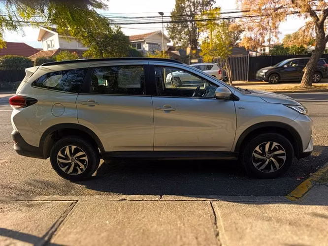TOYOTA RUSH 1.5 XEI AT - 2022 | 2587