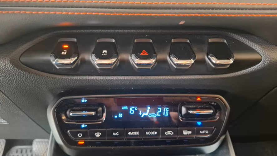 CHEVROLET GROOVE PREMIER 1.5 MT 2025