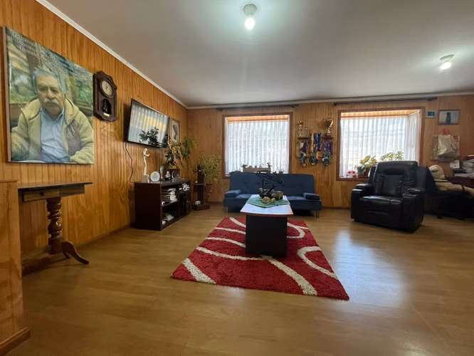 CASA DE DOS PISOS A CUADRAS DE LA UNIVERSIDAD MAYOR Y CATOLICA Y A PASOS DEL LIDER DE PRIETO - Imagen 12