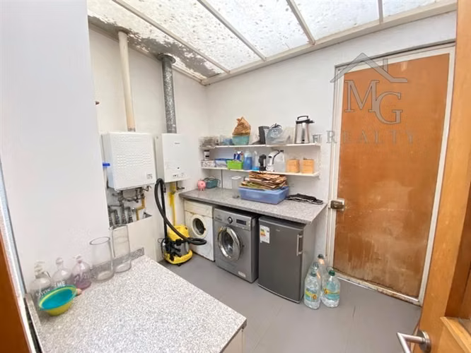Casa en arriendo de 5 dorm. en La Reserva Colina