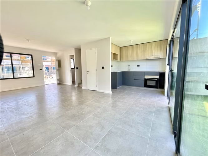 5.450 UF Casa Nueva 3D3B 1 Estac Condominio Huechuraba - Imagen 4