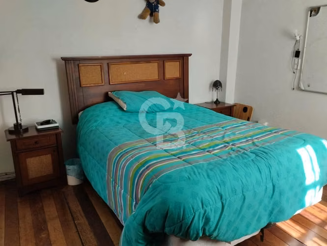 Amplia casa de estilo clásico en el corazón de Ñuñoa - Imagen 9
