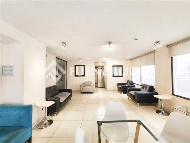 Departamento en venta de 2 dorm. en Macul