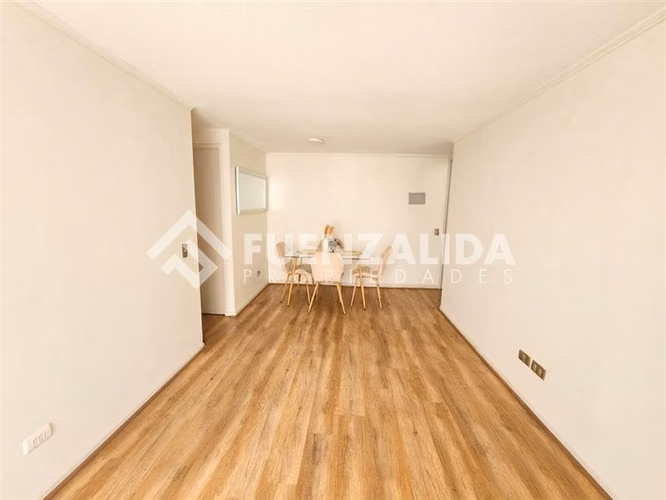 Departamento en venta de 2 dorm. en Macul