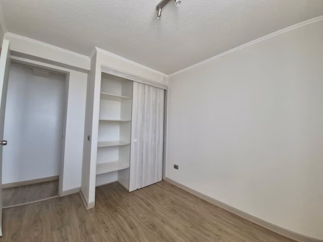 SE ARRIENDA DEPARTAMENTO EN AVENIDA FRANCIA - Imagen 4