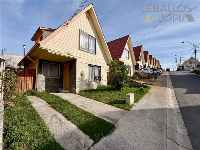 Casa en venta de 3 dorm. en Villa Alemana