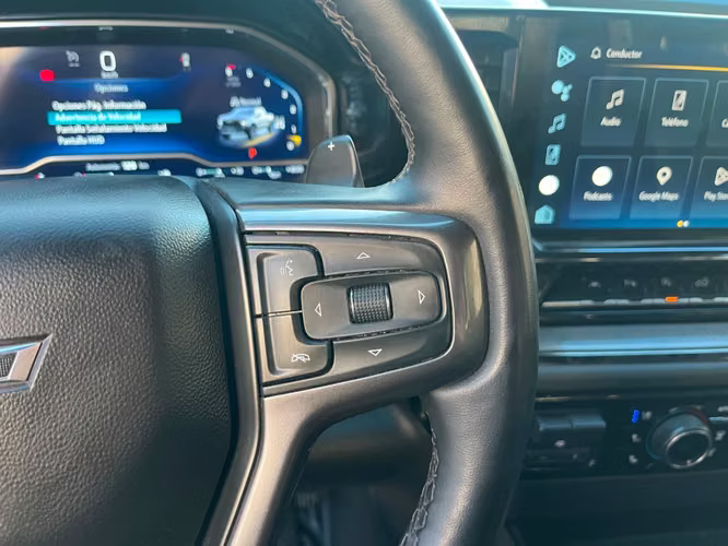 Chevrolet Silverado 6.2 ZR2 4X4 AT 4P 2024 - Imagen 14