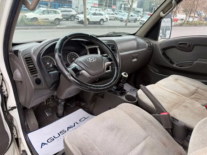 Hyundai Porter 2.5 STD CRDI DIESEL 4X2 HR EURO5 A2 PS AV MT 2P.