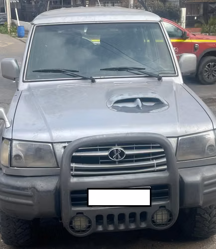 VENDO HYUNDAI GALLOPER 2004 3 CORRIDAS DE ASIENTOS