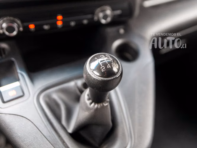 Peugeot Partner 1.6 L2 Hdi Diesel 4X2 90Hp Mt 5P