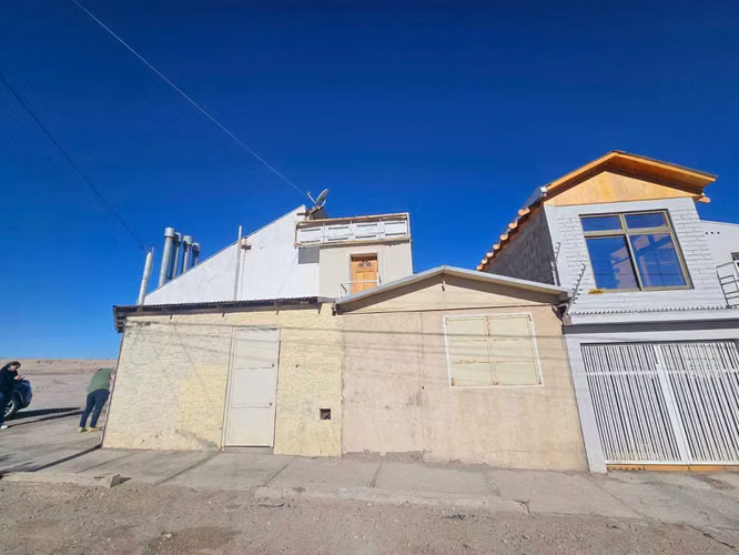 CASA EN ARRIENDO MAS LOCAL COMERCIAL (178498)