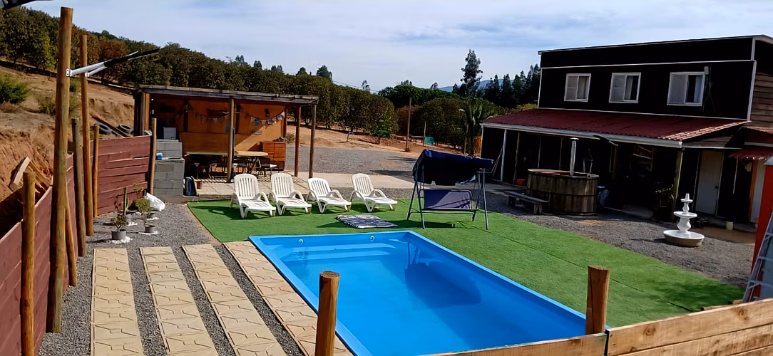 LINDA PARCELA CON CASA, PISCINA, TINAJA, LLIU LLIU, LIMACHE