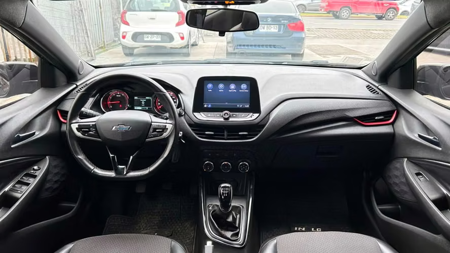 Chevrolet Onix Turbo HB RS 1.0 MT (2023)