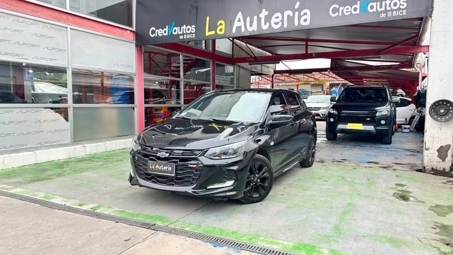 Chevrolet Onix Turbo HB RS 1.0 MT (2023)