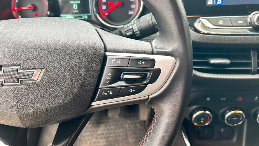 Chevrolet Onix Turbo HB RS 1.0 MT (2023)