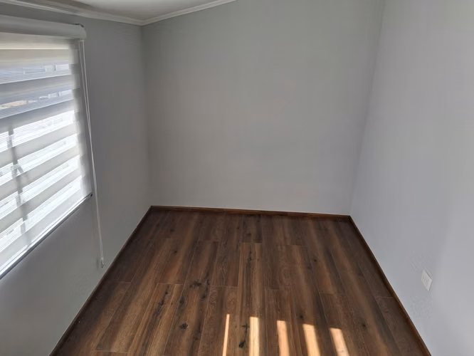 SE ARRIENDA CASA DOS PISOS EN LIMACHE