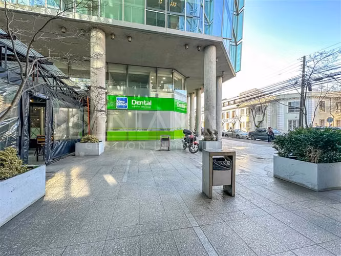 Oficina en arriendo 3 Privados en Cochrane, Concepción