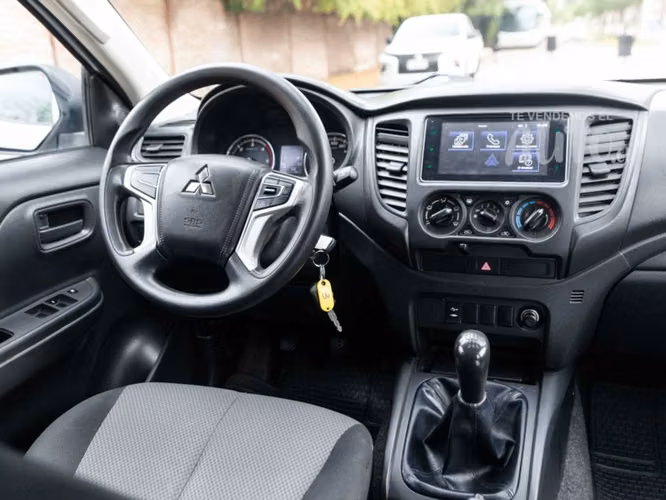 Mitsubishi L200 2.4 Work Cr Diesel Wf Dob. Cab.