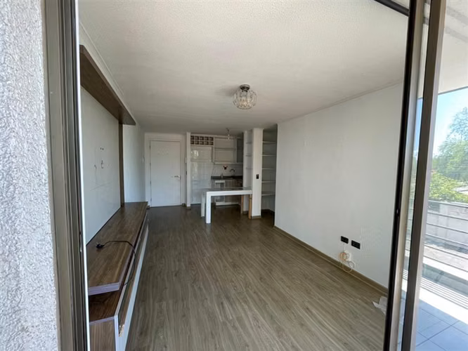 Departamento en arriendo de 2 dorm. en La Cisterna