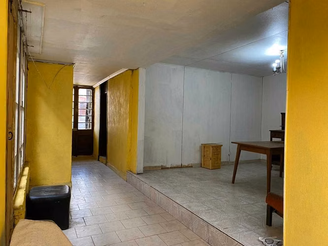 Casa Amplia con Jardín interno - Imagen 12