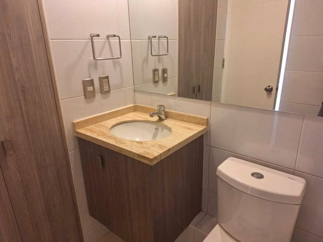 Oportunidad !! UF 2400 1d 1b  Stgo centro