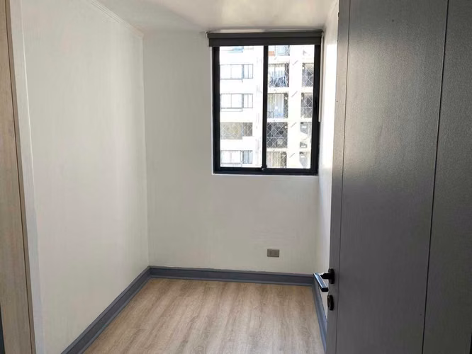 Lindo Dpto Semi Amoblado para inversión