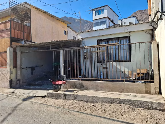 Centro, cerca de Av. P.A. Hurtado
