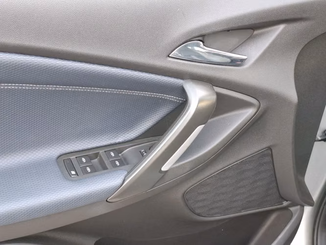 CHEVROLET TRACKER 2024