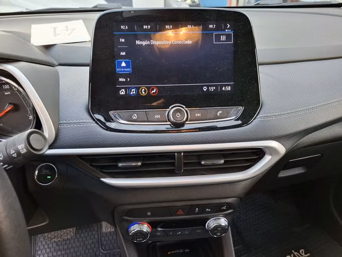 CHEVROLET TRACKER 2024
