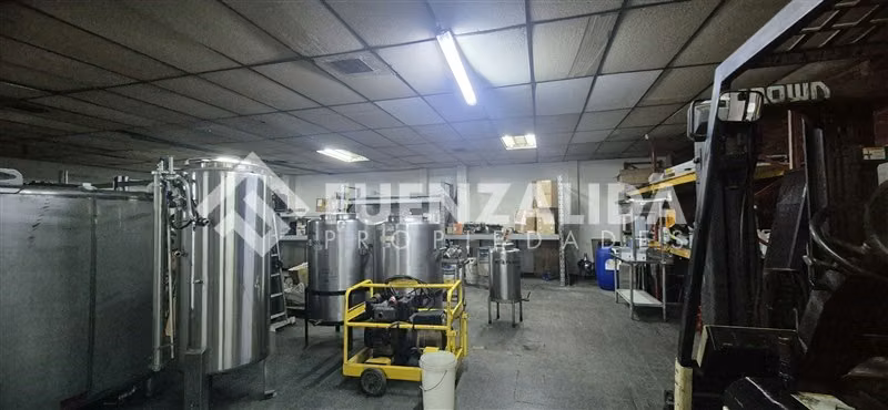 Galpón de uso Industrial o comercial en venta en San Miguel