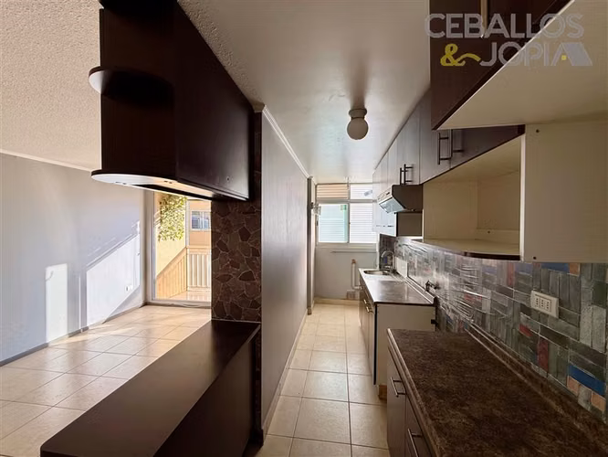 Departamento en arriendo de 3 dorm. en Villa Alemana