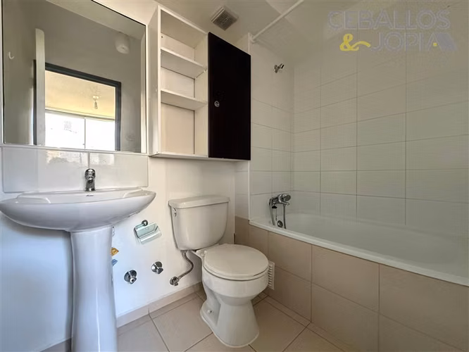 Departamento en arriendo de 3 dorm. en Villa Alemana