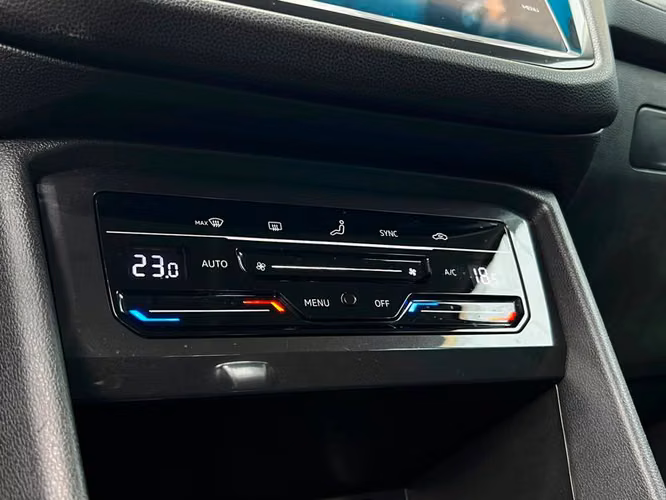 VOLKSWAGEN TIGUAN TSI AT COMFORTLINE 150HP - 2025 | 404