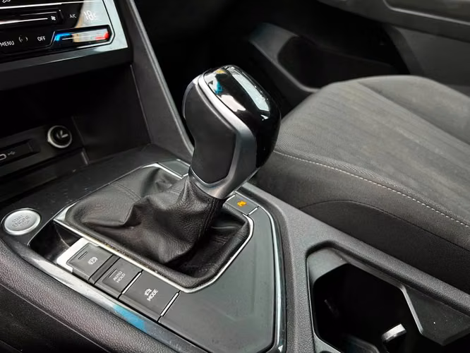 VOLKSWAGEN TIGUAN TSI AT COMFORTLINE 150HP - 2025 | 404