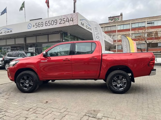 TOYOTA HILUX 4X4 2.8 MT SR - 2020 | 369