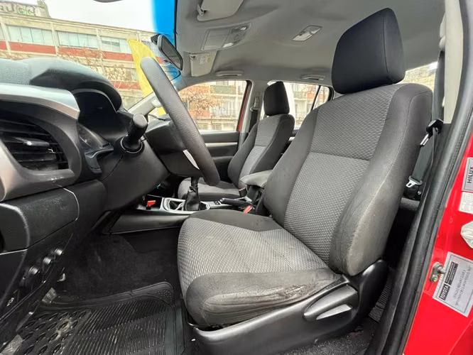 TOYOTA HILUX 4X4 2.8 MT SR - 2020 | 369