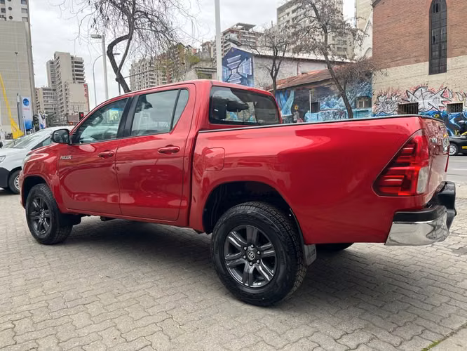 TOYOTA HILUX 4X4 2.8 MT SR - 2020 | 369