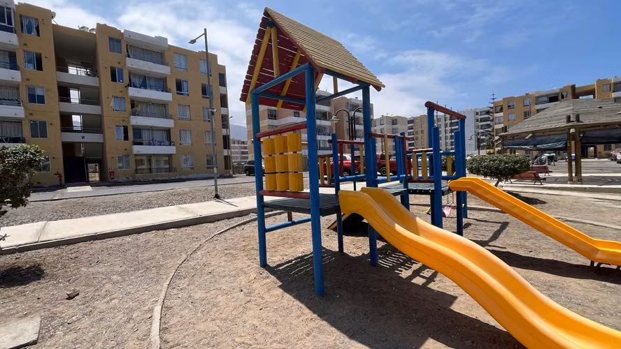 VENTA Y/O ARRIENDO PORTADA NORTE VIII