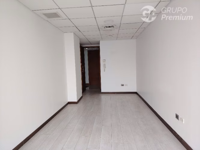 ARRIENDO DE OFICINA ED. QUANTUM LAS CONDES