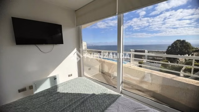 Departamento en arriendo de 1 dorm vista al mar.