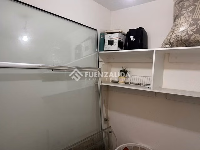 Departamento en arriendo de 1 dorm vista al mar.